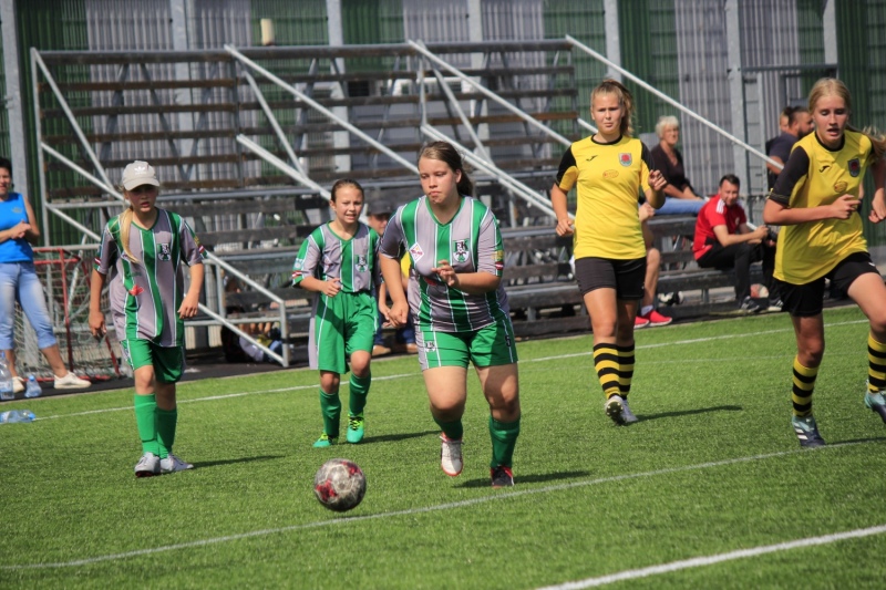 Tukumā aizvadīts U14 meiteņu futbola čempionāta trešais posms