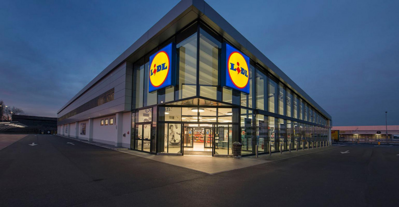 "Lidl" pabeidzis darbinieku komplektāciju veikaliem Latvijā