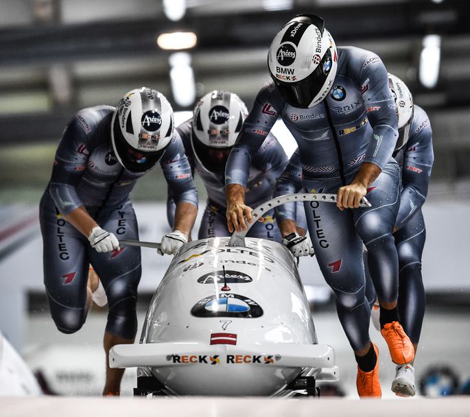 Bērziņa/Spriņģa bobsleja ekipāža iepriecina ar starta laikiem un tiek desmitniekā