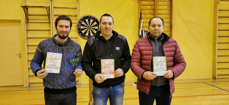 Tumes čempionāta 4. posmā šautriņu mešanā uzvar Sandis Kipens Tumes čempionāta 4. posmā šautriņu mešanā uzvar Sandis Kipens