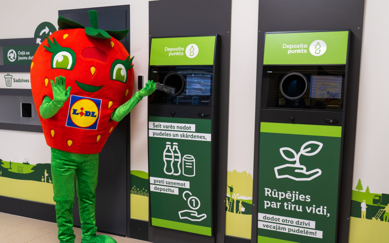 “Lidl” veikalos klientiem draudzīgā depozīta taras pieņemšanas sistēma sāks darboties 1. februārī “Lidl” veikalos klientiem draudzīgā depozīta taras pieņemšanas sistēma sāks darboties 1. februārī