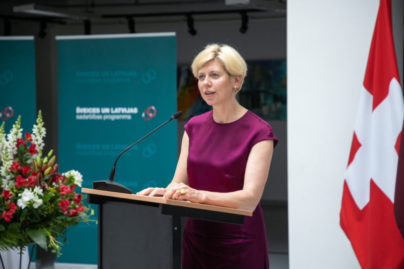 Čakša: 1.–4. klašu skolēniem noteikti jāmācās klātienē; par pārējiem diskutē Čakša: 1.–4. klašu skolēniem noteikti jāmācās klātienē; par pārējiem diskutē