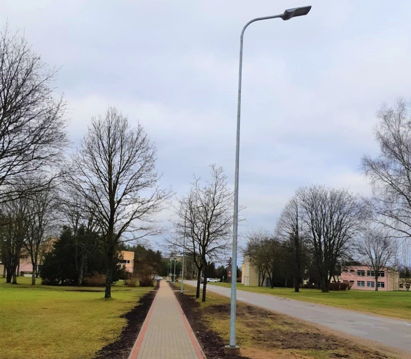 Kandavā atjaunota gājēju ietve Valteru ielā Kandavā atjaunota gājēju ietve Valteru ielā
