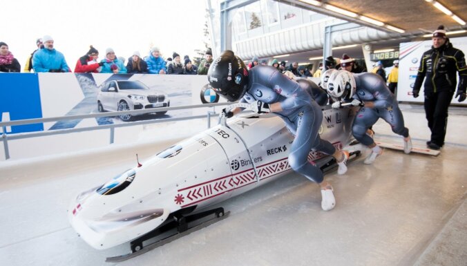 Tukumnieka Spriņģa pārstāvētā bobsleja komanda Pasaules kausa posmā Laplaņā četriniekiem izcīna 13.vietu