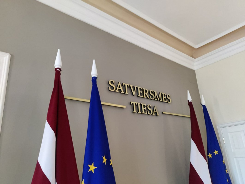 Satversmes tiesā sāk vērtēt priekšvēlēšanu aģitācijas valodu ierobežojumu Satversmes tiesā sāk vērtēt priekšvēlēšanu aģitācijas valodu ierobežojumu