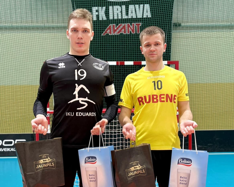 "Irlava" atspēlējas un pagarinājumā pārspēj Kocēnu "Rubeni" "Irlava" atspēlējas un pagarinājumā pārspēj Kocēnu "Rubeni"