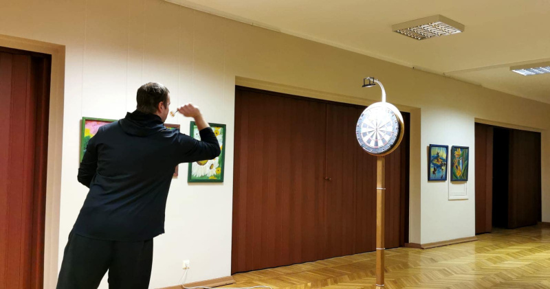 Aizvadīts Tumes pagasta kauss šautriņu mešanā Aizvadīts Tumes pagasta kauss šautriņu mešanā
