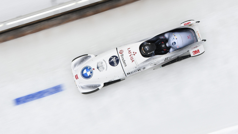 Cipulis ar Kleinbergu izcīna 10.vietu divnieku sacensībās EK posmā bobslejā Cipulis ar Kleinbergu izcīna 10.vietu divnieku sacensībās EK posmā bobslejā