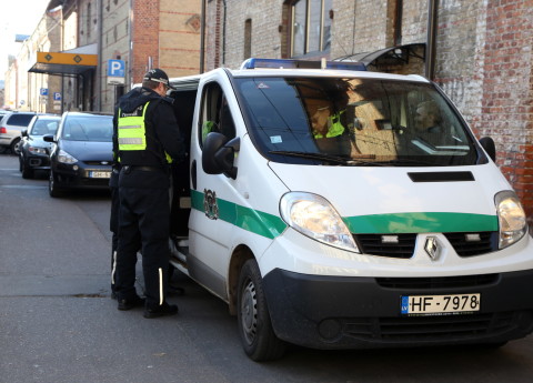 Kandavas novadā ārkārtas situācijas dēļ pieaudzis jauniešu sīkais huligānisms