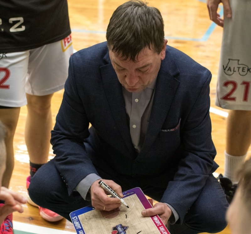 BK "Jaunpils" bronzas sēriju sāk ar ļoti sāpīgu neveiksmi pret "East-Ball"/RTDP BK "Jaunpils" bronzas sēriju sāk ar ļoti sāpīgu neveiksmi pret "East-Ball"/RTDP