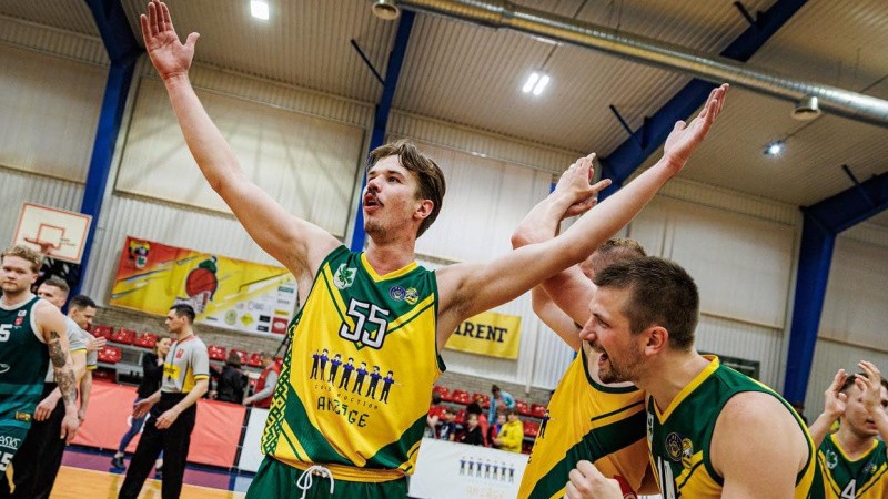 "Kandava/Anzāģe" izšķirošās spēles pagarinājumā iegūst NBL bronzu "Kandava/Anzāģe" izšķirošās spēles pagarinājumā iegūst NBL bronzu
