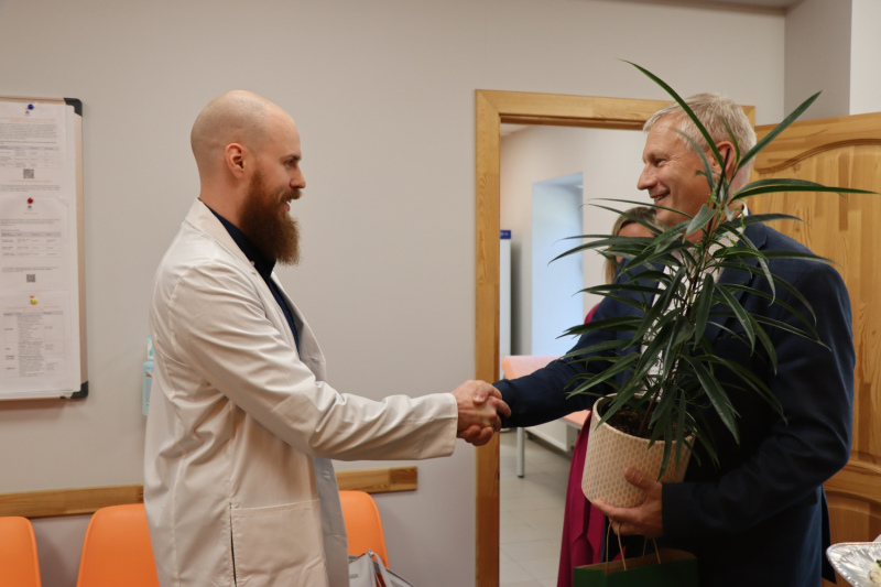 Tukumā, Raudas ielā 4 svinīgi tika atklāta jauna ģimenes ārsta prakse Tukumā, Raudas ielā 4 svinīgi tika atklāta jauna ģimenes ārsta prakse