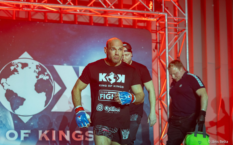 MMA cīkstonis Rāgners Džigurs izcīna kārtējo uzvaru MMA cīkstonis Rāgners Džigurs izcīna kārtējo uzvaru