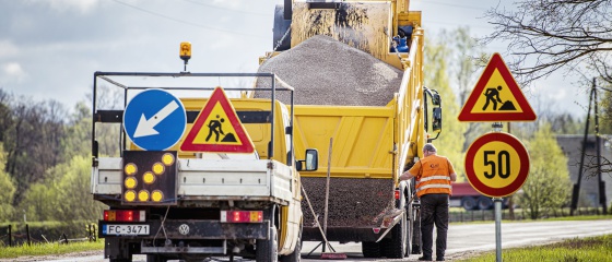 Saremontēto bedru apjoms asfaltētajiem valsts autoceļiem ar augstāko uzturēšanas klasi ir samazinājies par 33%