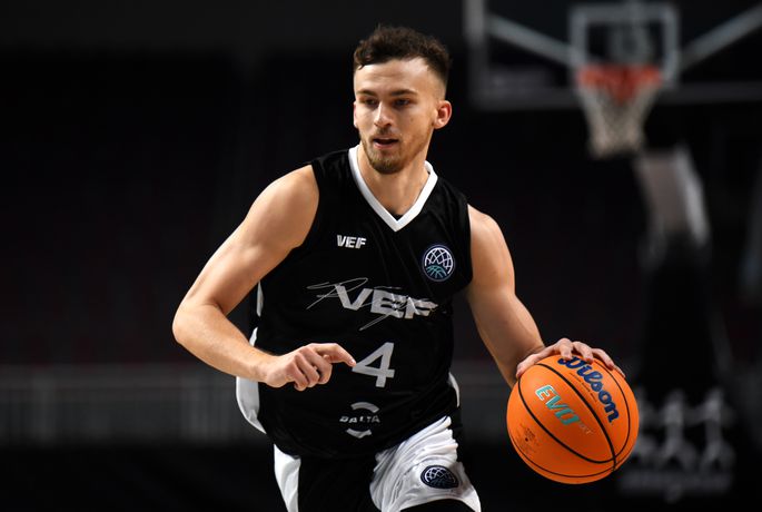 Basketbolists Kristers Zoriks nākamās divas sezonas spēlēs Turcijā Basketbolists Kristers Zoriks nākamās divas sezonas spēlēs Turcijā