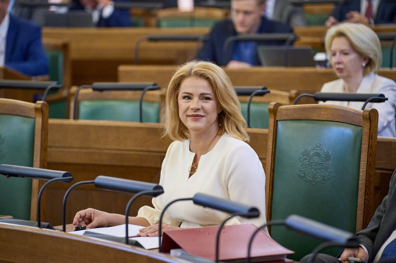 Siliņa nomaina Kariņu ''Jaunās Vienotības'' vadītāja amatā Siliņa nomaina Kariņu ''Jaunās Vienotības'' vadītāja amatā
