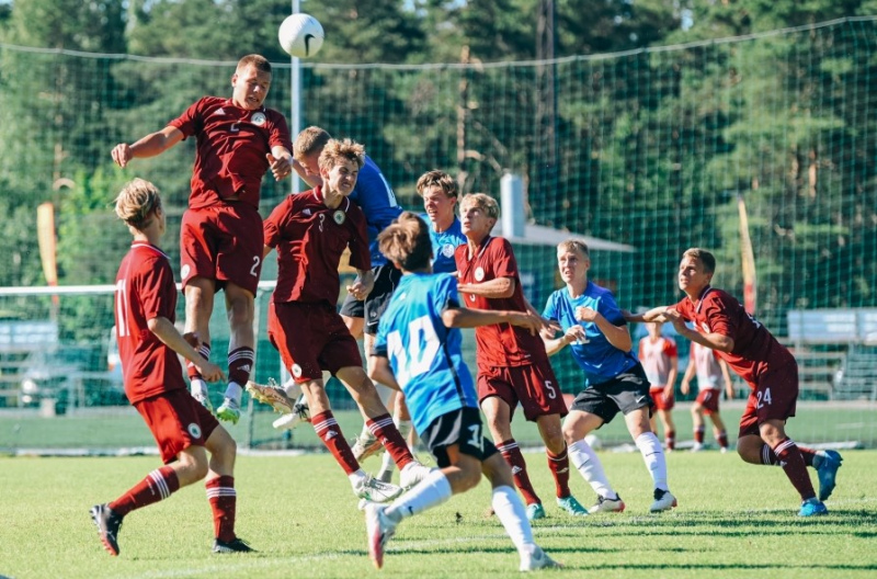 U17 futbola izlase ar Martinu Štālu ierindā izcīna Baltijas kausu
