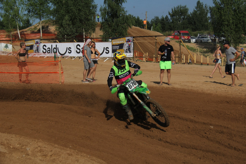 Motosportists Rožudārzs Latvijas čempionāta 2.posmā amatieriem izcīna 7. vietu Motosportists Rožudārzs Latvijas čempionāta 2.posmā amatieriem izcīna 7. vietu