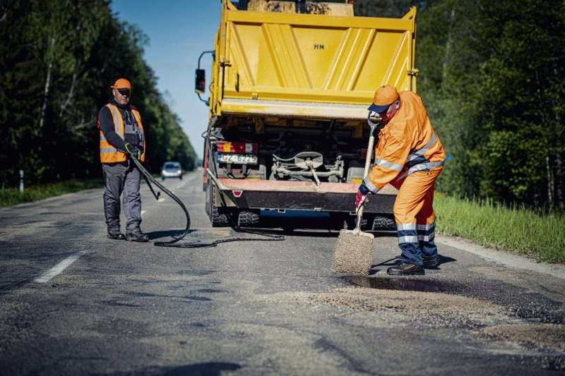 Šogad saremontēto bedru apjoms uz valsts autoceļiem ir samazinājies par 25%
