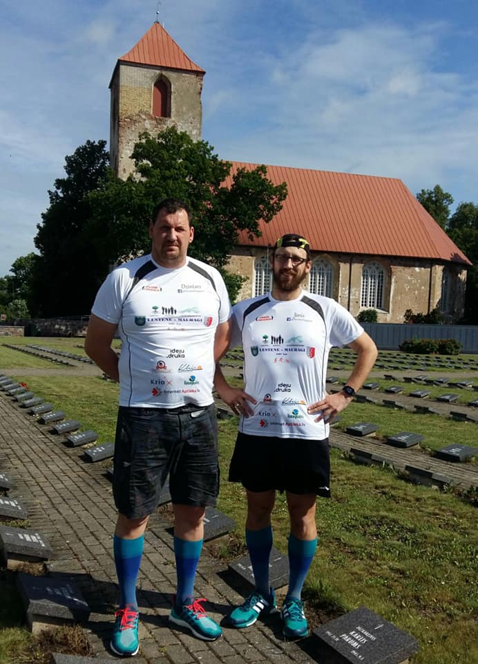 Godinot vectēva brāli, veikts pārgājiens no Lestenes līdz Mauragiem