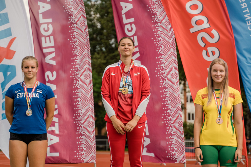 Latvijas U16 vieglatlētu komanda ar Ciemiņu un Puteni sastāvā, izcīna 2. vietu Baltijas komandu čempionātā