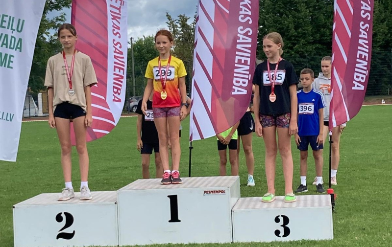 Tukuma novada sportistiem divas medaļas Latvijas U14 vieglatlētikas čempionātā Tukuma novada sportistiem divas medaļas Latvijas U14 vieglatlētikas čempionātā