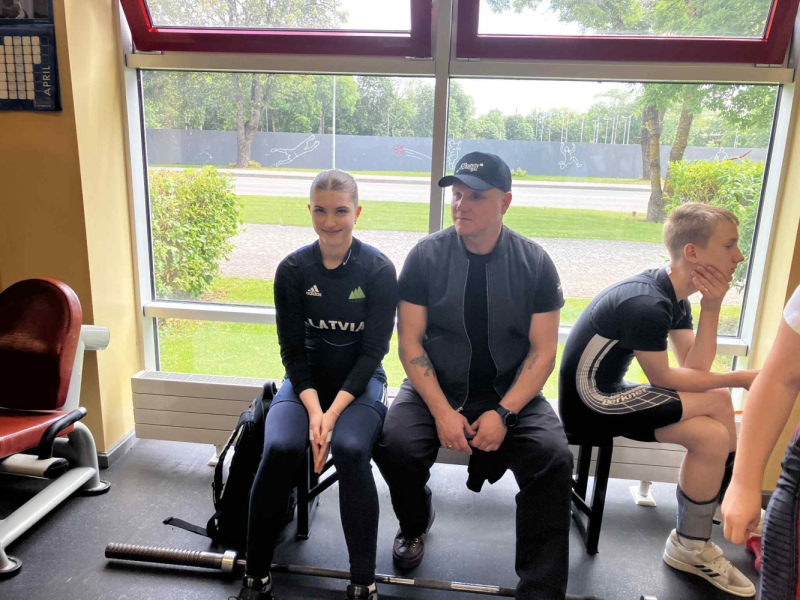 Žerdiņa kļūst par U20 vecuma grupas Latvijas čempioni svarcelšanā Žerdiņa kļūst par U20 vecuma grupas Latvijas čempioni svarcelšanā