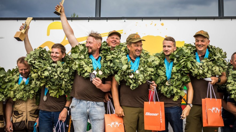 Latvijas komanda ar Zandbergu sastāvā triumfē Eiropas čempionātā kombinētajā medību šaušanā Latvijas komanda ar Zandbergu sastāvā triumfē Eiropas čempionātā kombinētajā medību šaušanā