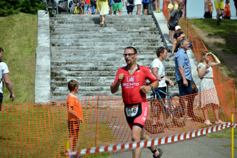 Māris Lūsis Latvijas čempionātā triatlonā izcīna 6. vietu