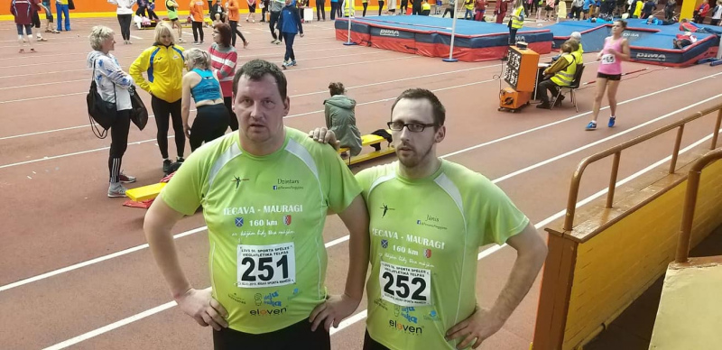 Brāļi Pārumi uzsāk pārgājienu Lestene - Mauragi