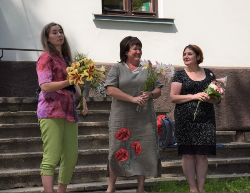 13. jūlijā pie Kandavas novada muzeja tika atklāts Kandavas Mākslas plenērs "Radošais Mākslas mirklis 2020"