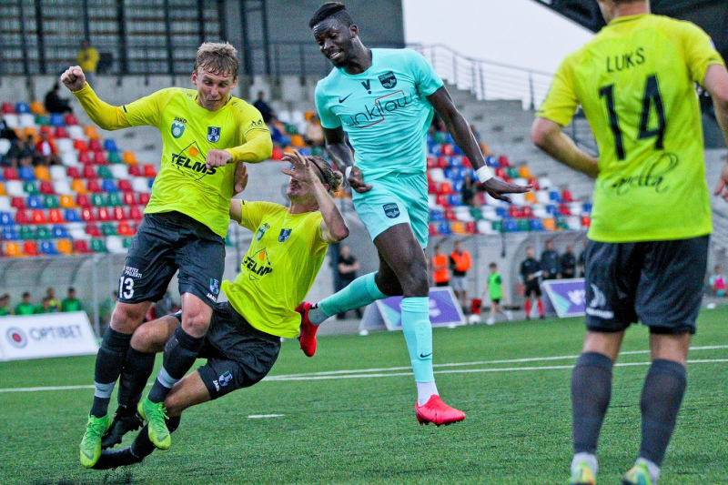FK "Tukums 2000" atzīst virslīgas čempionu FC "Riga" pārākumu FK "Tukums 2000" atzīst virslīgas čempionu FC "Riga" pārākumu
