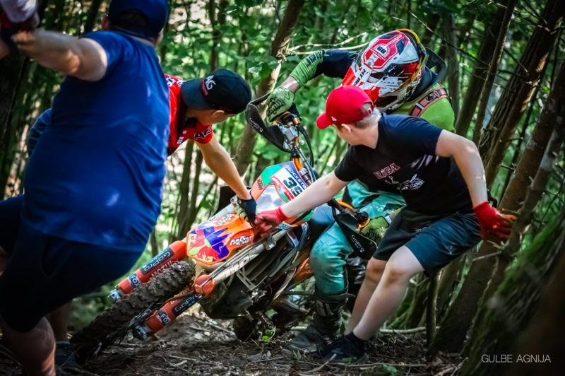 "RocketBiker Enduro" sacensībām jau pieteikušies 140 sportisti "RocketBiker Enduro" sacensībām jau pieteikušies 140 sportisti