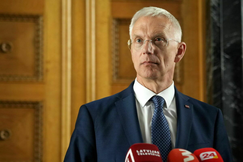 Krišjānis Kariņš atkāpjas no Premjerministra amata Krišjānis Kariņš atkāpjas no Premjerministra amata