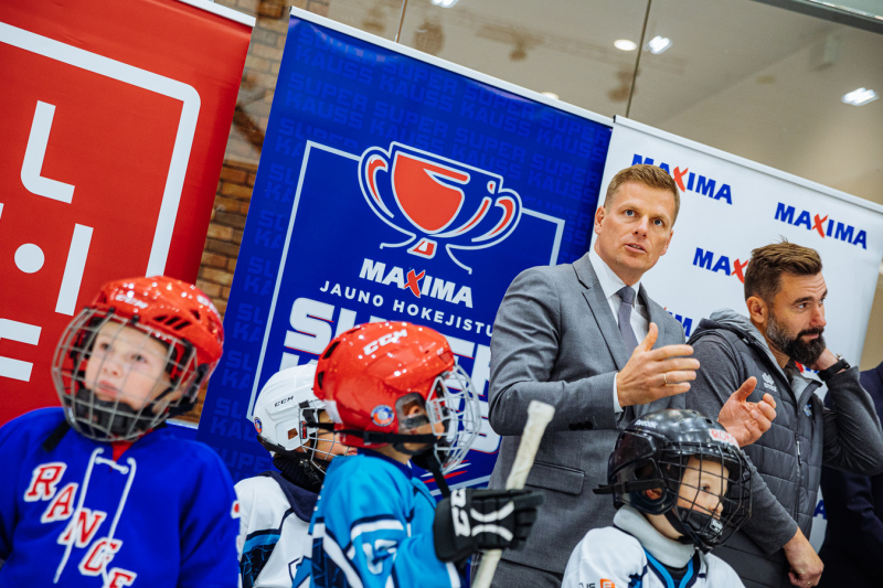 Ar bezmaksas nodarbībām Tukumā popularizēs hokeju bērnu vidū