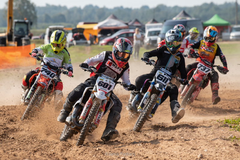 Latvijas junioru čempionātā motokrosā 6.posmā pie uzvaras tiek Kokins; Straubergam 2.vieta