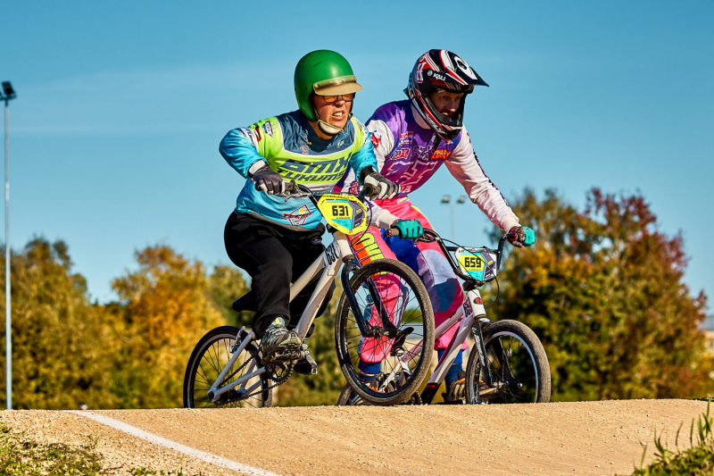 Tukuma riteņbraucēji izcīna godalgotas vietas Latvijas BMX kausa Mārupes posmā