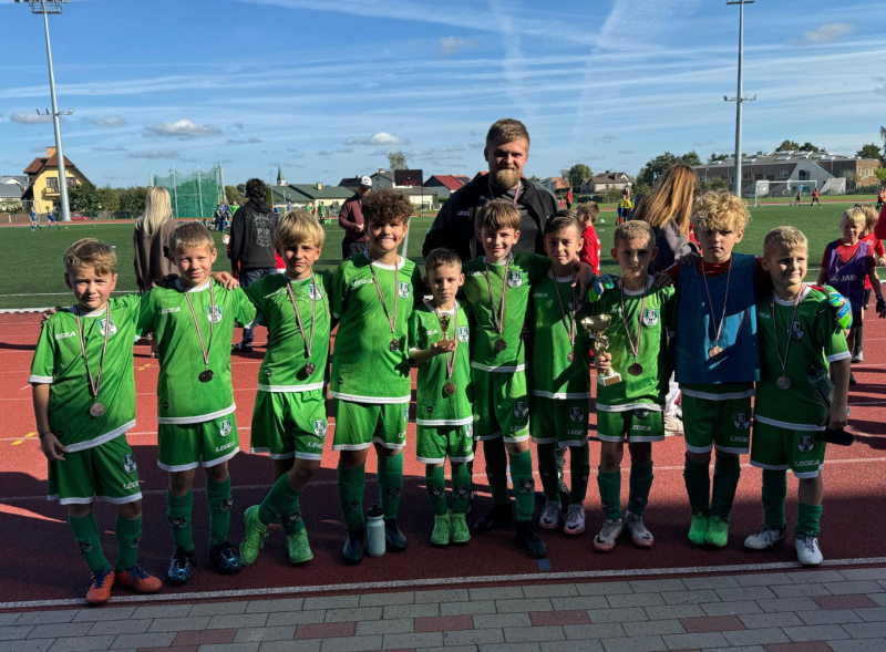 "Tukums 2000" jaunie futbolisti izcīna 3.vietu "Rudens kausā" Salaspilī "Tukums 2000" jaunie futbolisti izcīna 3.vietu "Rudens kausā" Salaspilī