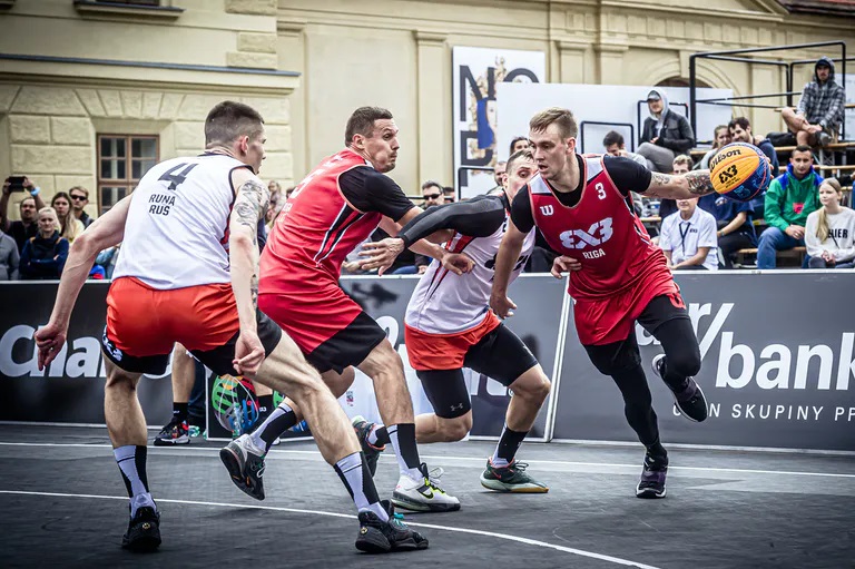 Strāķa pārstāvētā 3x3 basketbola komanda "Riga" Prāgas "Masters" ceturtdaļfinālā piedzīvo neveiksmi
