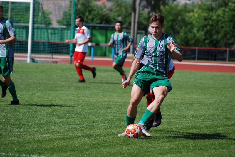 FK “Tukums 2000” uzveic Rēzeknes futbolistus un teorētiski nodrošina sev līgas čempiona titulu FK “Tukums 2000” uzveic Rēzeknes futbolistus un teorētiski nodrošina sev līgas čempiona titulu