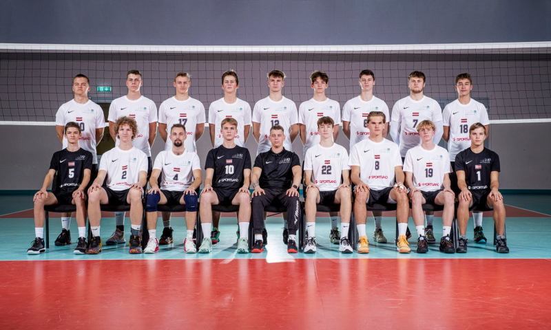 Rīgas volejbola skolas vīriešu izlase Latvijas čempionātu sāk ar zaudējumu