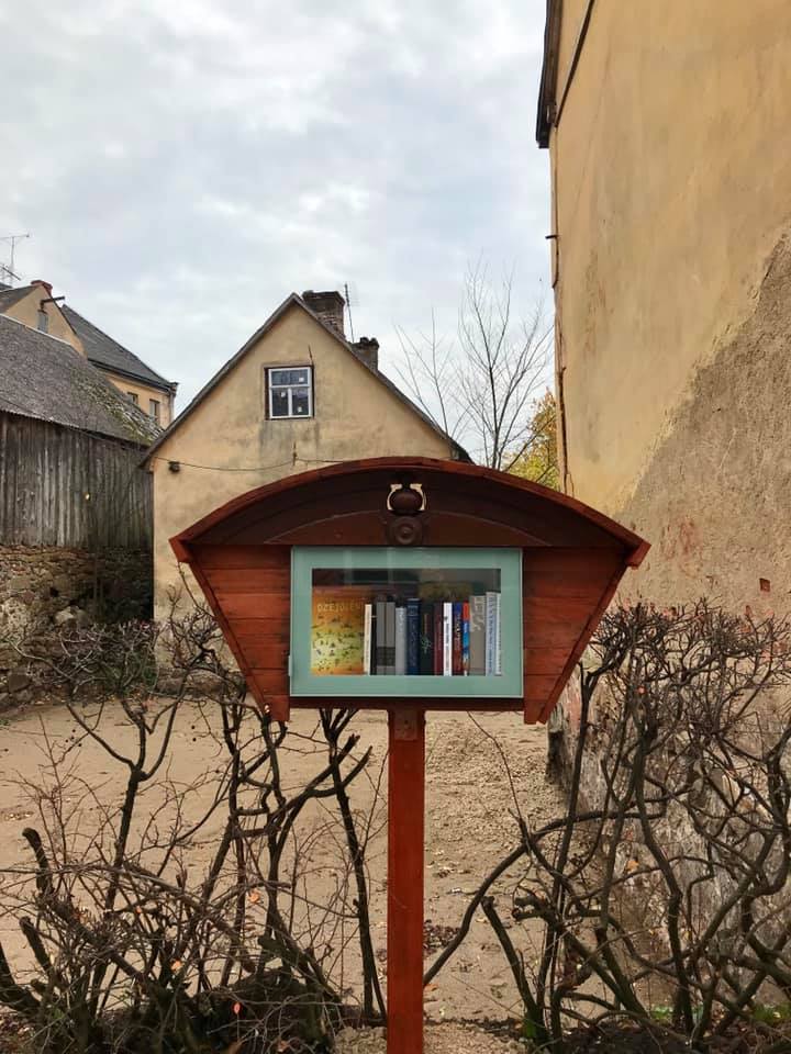 Kandavā atklāta Vecpilsētas lasītava - publiskā bibliotēka