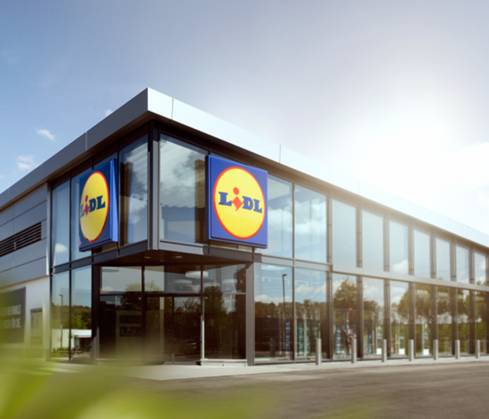 “Lidl” veikali arī turpmāk būs atvērti visiem,  tiek pagarināts darba laiks