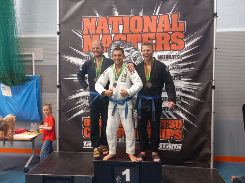 Sandis Roze uzvar Lielbritānijas BJJ čempionātā veterāniem Sandis Roze uzvar Lielbritānijas BJJ čempionātā veterāniem