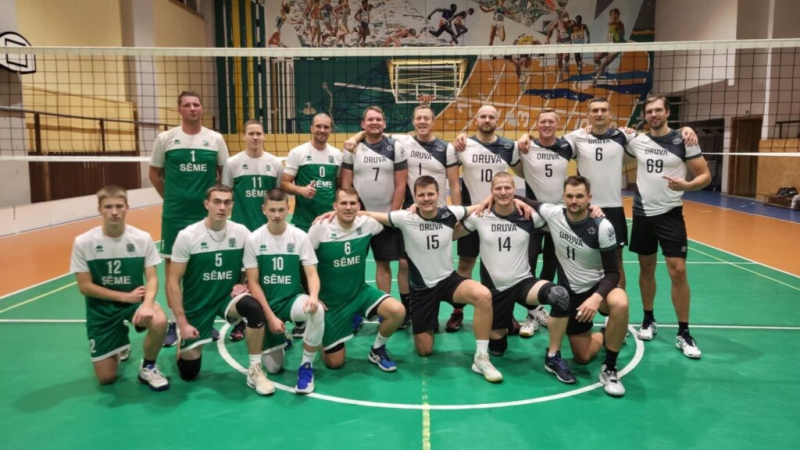 VK "Druva" Tukuma volejbola čempionāta ietvaros uzveic "Sēmi" VK "Druva" Tukuma volejbola čempionāta ietvaros uzveic "Sēmi"