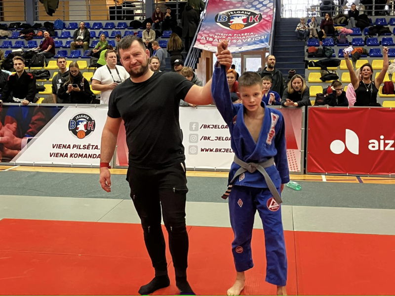 Erlands Rīdzinieks izcīna 2. vietu Jelgavas čempionātā BJJ