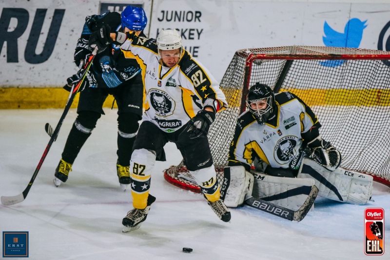 Tukuma hokeja komandas EHL mājas spēlēs Tukumā izcīna uzvaras