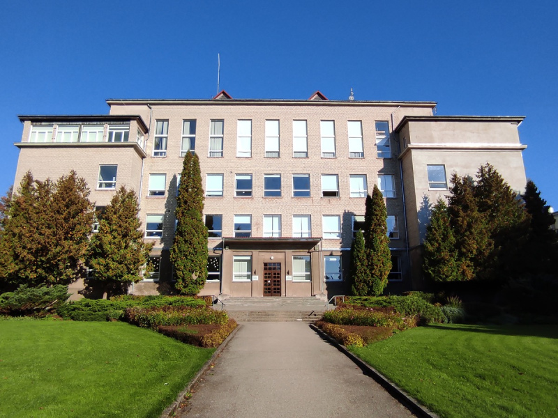 Kandavas Reģionālā pamatskola no "Latvijas loto" saņem 5000 EUR finansējumu