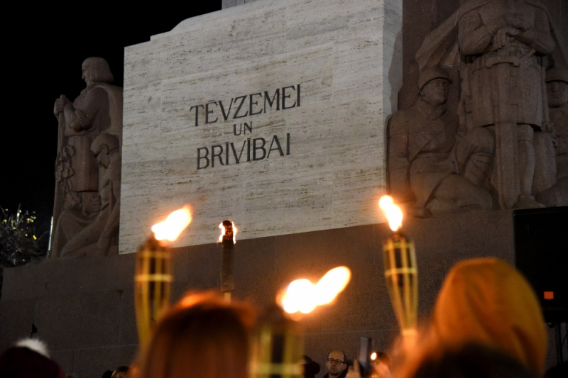 Saeima vērtēs rosinājumu atteikties no brīvdienas 1. maijā un noteikt 11. novembri par brīvdienu