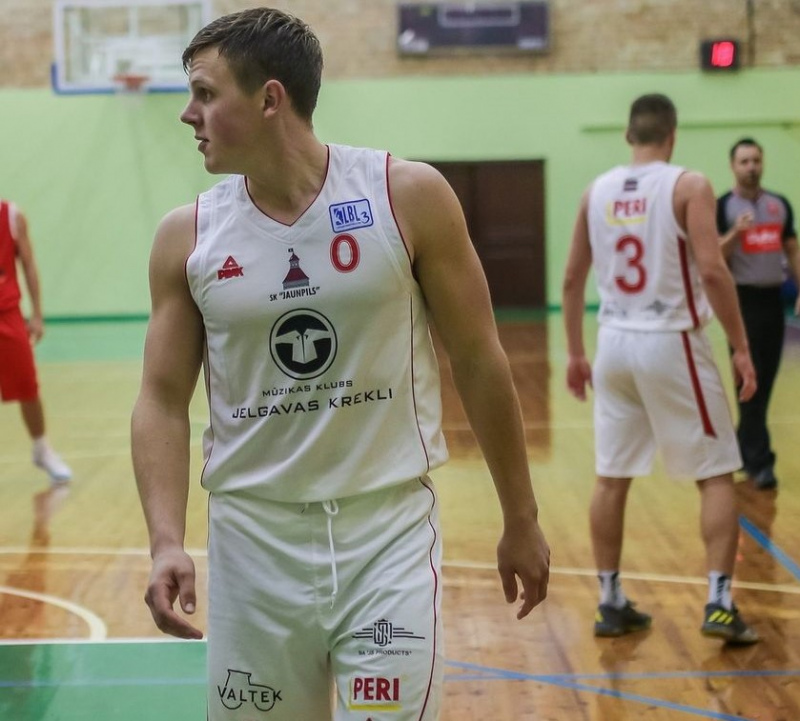 BK "Jaunpils" basketbolisti izcīna uzvaru Rīgā